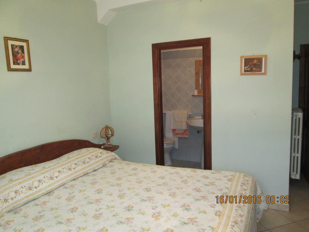 Anticarua B&B Opi Cameră foto